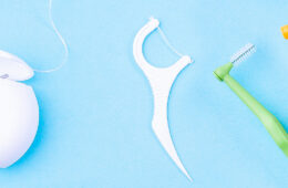 How to Floss Correctly for Every Age: A Family Guide