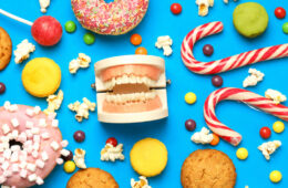The Complete Guide to Snacking Habits Bad for Teeth
